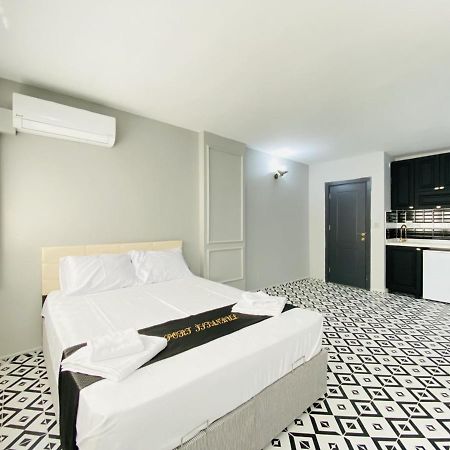 Apartament Pleasant Studio Flat In Kabatas Beyoglu Stambuł Zewnętrze zdjęcie